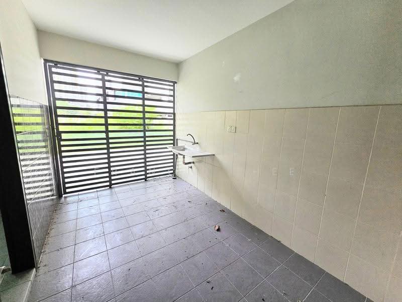 Semi-Detached House for Sale in Taman Saujana Suria (Kajang) - Francis Thee - PropertyGuru.com.my