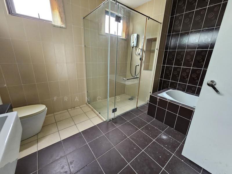 Semi-Detached House for Sale in Taman Saujana Suria (Kajang) - Francis Thee - PropertyGuru.com.my