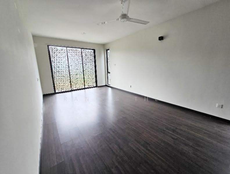 Semi-Detached House for Sale in Taman Saujana Suria (Kajang) - Francis Thee - PropertyGuru.com.my