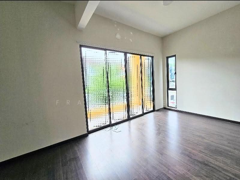 Semi-Detached House for Sale in Taman Saujana Suria (Kajang) - Francis Thee - PropertyGuru.com.my