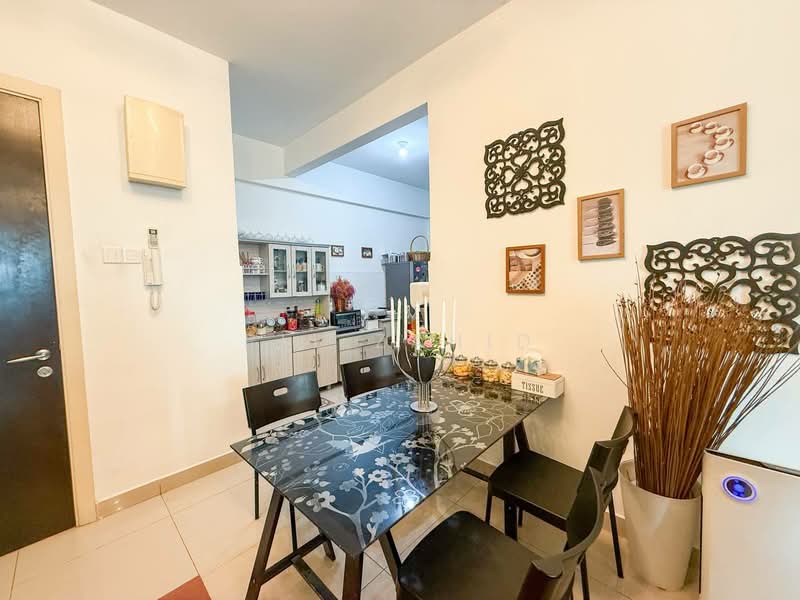Servis Apartment untuk Dijual di Saville @ Melawati - Pit Zahid - Dining Room - PropertyGuru.com.my
