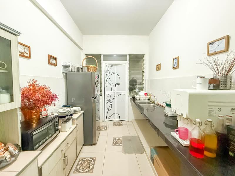 Servis Apartment untuk Dijual di Saville @ Melawati - Pit Zahid - Kitchen - PropertyGuru.com.my