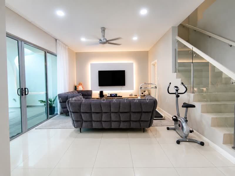 2-storey Terraced House for Sale in Setia Eco Glades (Cyberjaya) - Amy Oktavia - Living Room - PropertyGuru.com.my