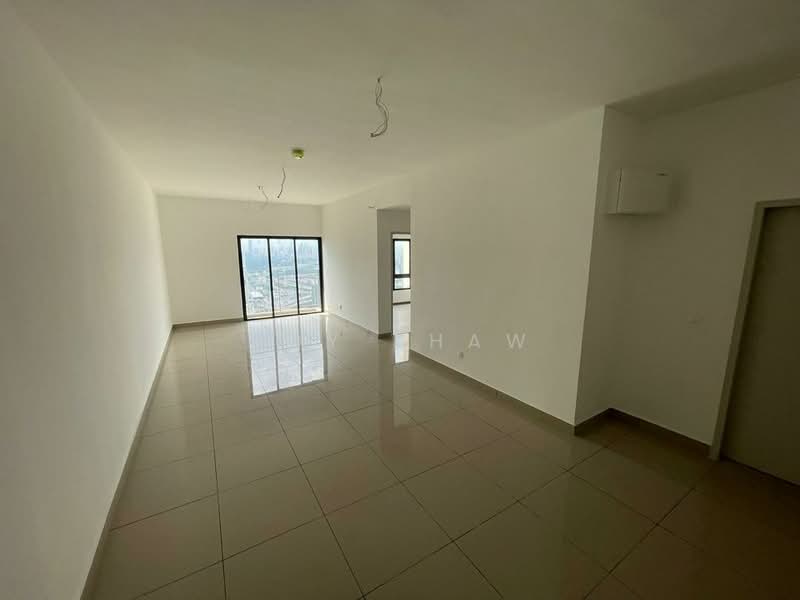 Servis Apartment untuk Dijual di M Oscar - Roy Khaw - Living Room - PropertyGuru.com.my