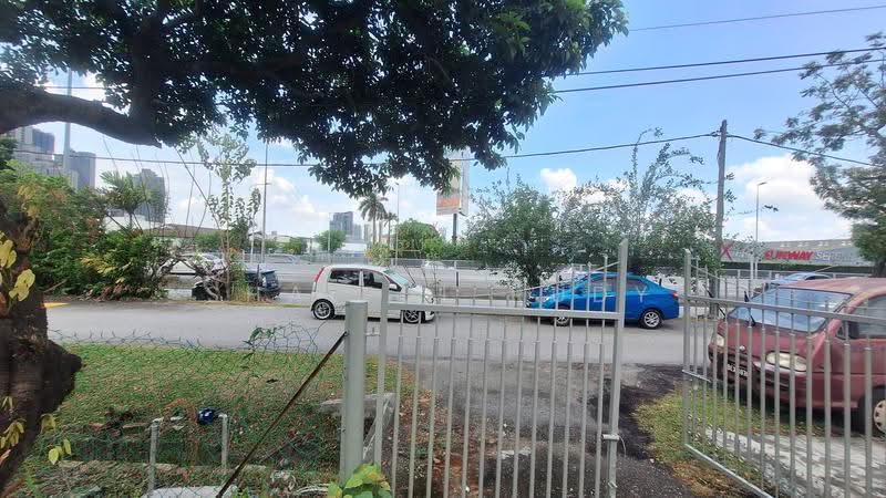 Rumah Teres 2-Tingkat untuk Dijual di SS8 (Petaling Jaya) - Shaiful Rudy - Exterior - PropertyGuru.com.my