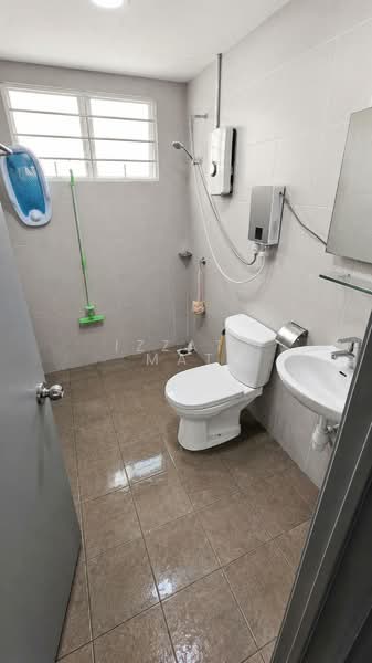 Apartment for Sale at PPA1M Saderi - Izzati Mat - Bathroom - PropertyGuru.com.my