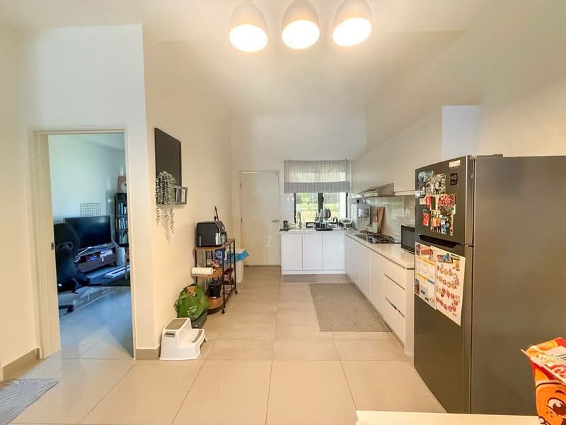 2-storey Terraced House for Sale in Dengkil (Selangor) - Pit Zahid - Kitchen - PropertyGuru.com.my
