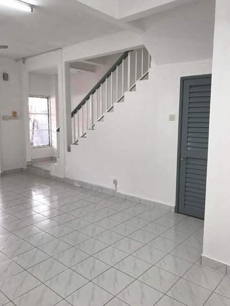 2-storey Terraced House for Sale in Taman Putra Prima (Puchong) - Ivy Chong - Interior - PropertyGuru.com.my