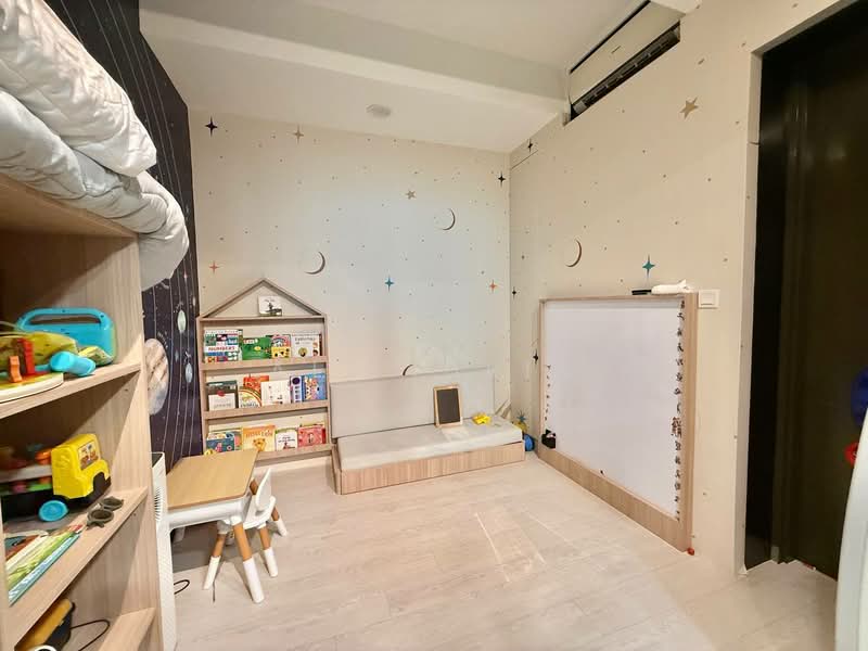 Servis Apartment untuk Dijual di Uptown Residences - Ali Idris - Study - PropertyGuru.com.my