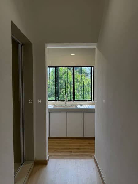 Rumah Teres 1 Tingkat untuk Dijual di Taman Ungku Tun Aminah (Skudai) - Cheryl Tey - Corridor - PropertyGuru.com.my