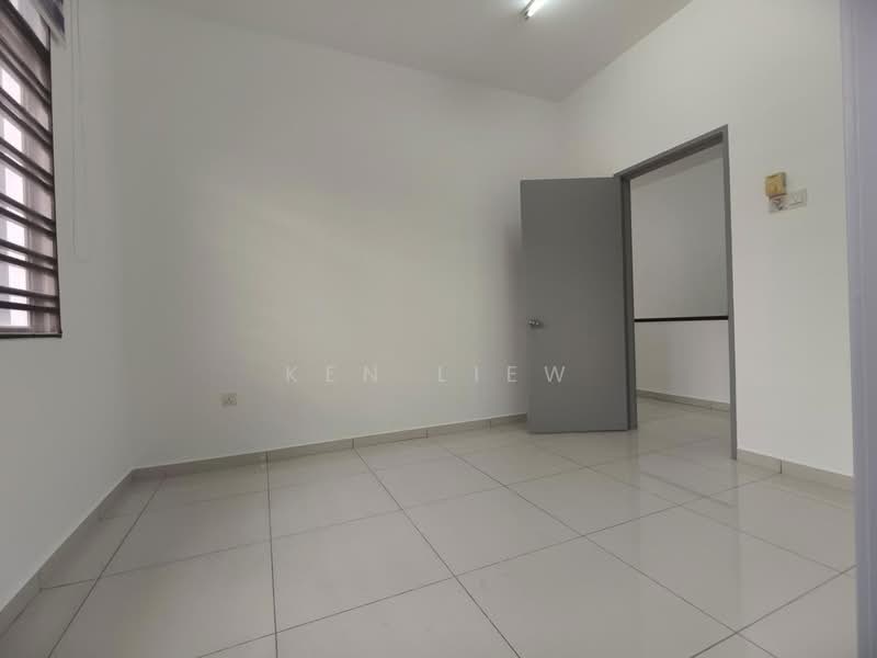 Rumah Teres 2 Tingkat untuk Dijual di Mutiara Rini (Skudai) - Ken Liew - PropertyGuru.com.my