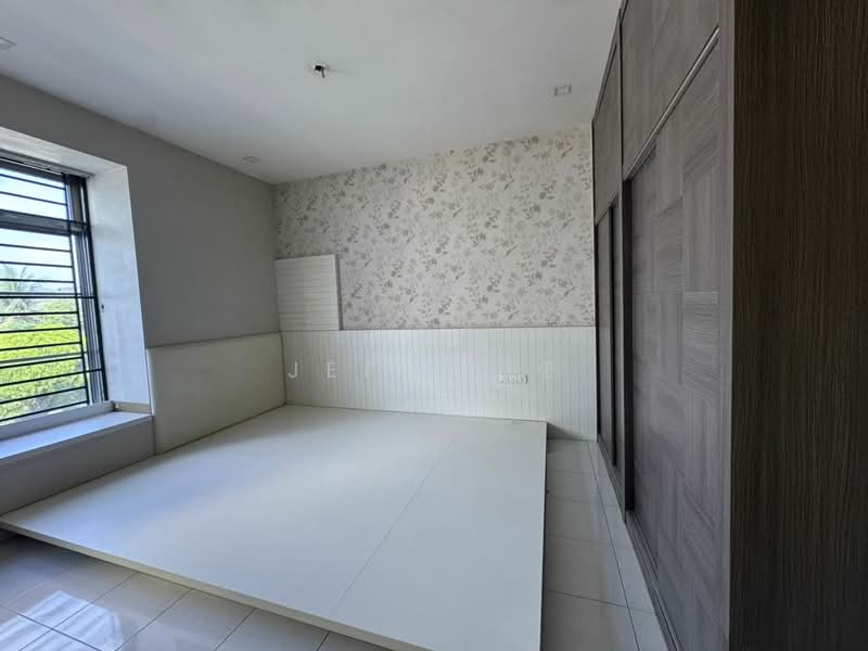 2-storey Terraced House for Sale in Setia Tropika (Johor Bahru) - Jeff Lee - Bedroom - PropertyGuru.com.my