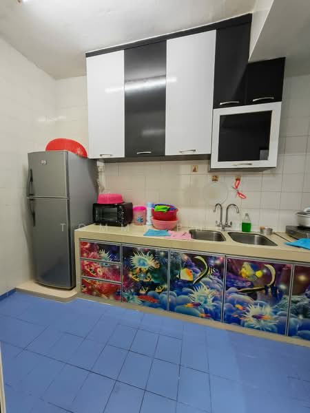 Rumah Flat untuk Disewa di Taman Gaya - Tommy Phua - Kitchen - PropertyGuru.com.my