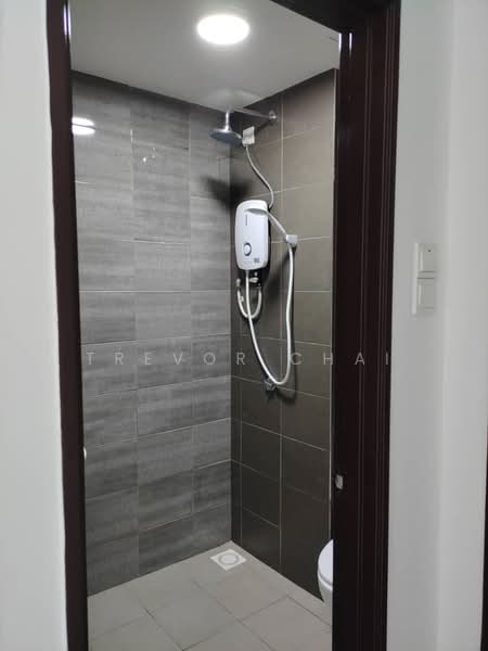 Service Residence for Sale at Symphony Tower (Menara Simfoni) - Trevor Chai - Bathroom - PropertyGuru.com.my