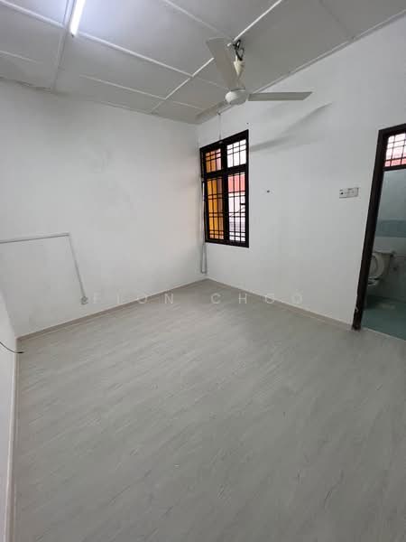 Rumah Teres 1 Tingkat untuk Disewa di Taman Pelangi Indah (Ulu Tiram) - Fion Choo - PropertyGuru.com.my