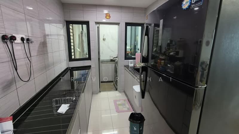 Service Residence for Sale at Symphony Tower (Menara Simfoni) - Trevor Chai - Kitchen - PropertyGuru.com.my