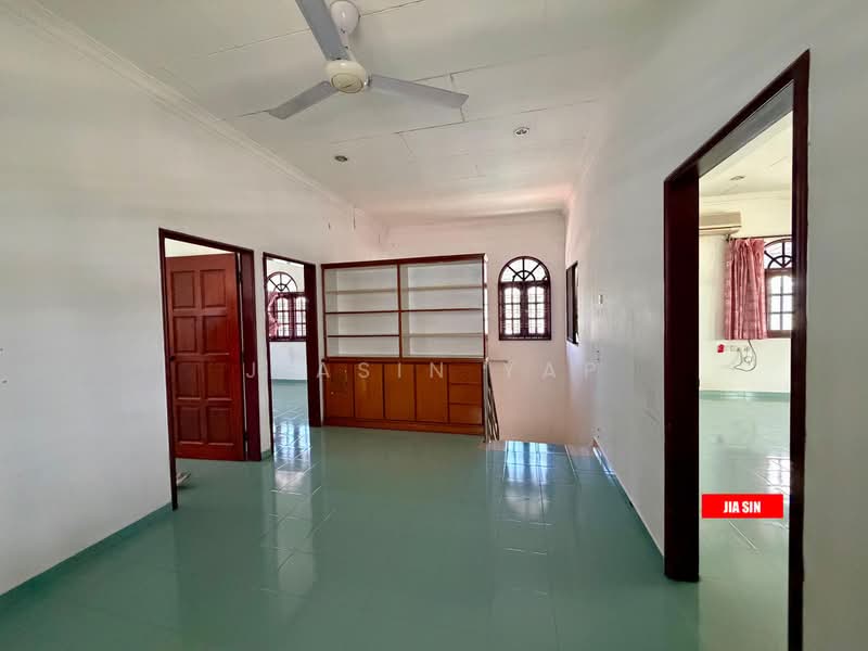 Banglo Komersial untuk Disewa di Bukit Tengah (Bukit Mertajam) - Jiasin Yap - Living Room - PropertyGuru.com.my