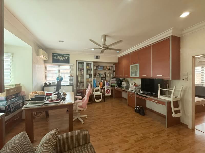 Bungalow for Sale in Taman Dagang (Ampang) - Ali Idris - Study - PropertyGuru.com.my