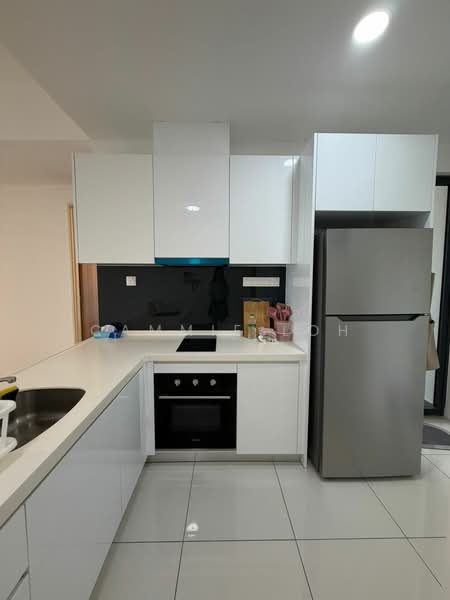 Servis Apartment untuk Disewa di Avara - Cammie Loh - Kitchen - PropertyGuru.com.my