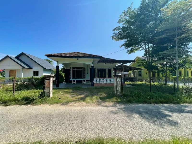 Bungalow for Sale in Hulu Terengganu (Terengganu) - Mohammad Azizi - PropertyGuru.com.my