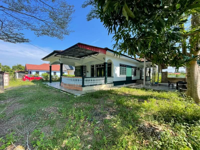 Bungalow for Sale in Hulu Terengganu (Terengganu) - Mohammad Azizi - PropertyGuru.com.my