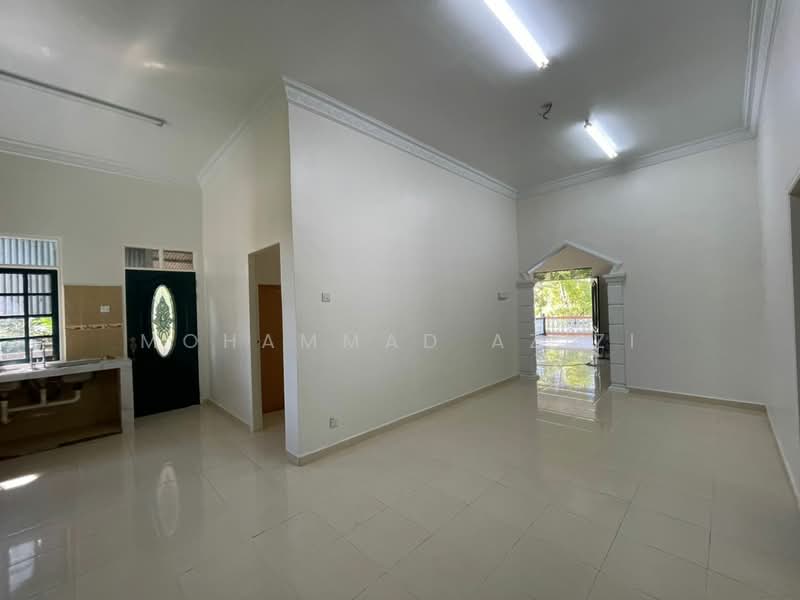 Bungalow for Sale in Hulu Terengganu (Terengganu) - Mohammad Azizi - PropertyGuru.com.my
