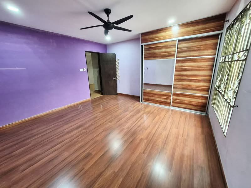 Bungalow for Sale in Sri Petaling (Kuala Lumpur) - Ali Idris - Bedroom - PropertyGuru.com.my