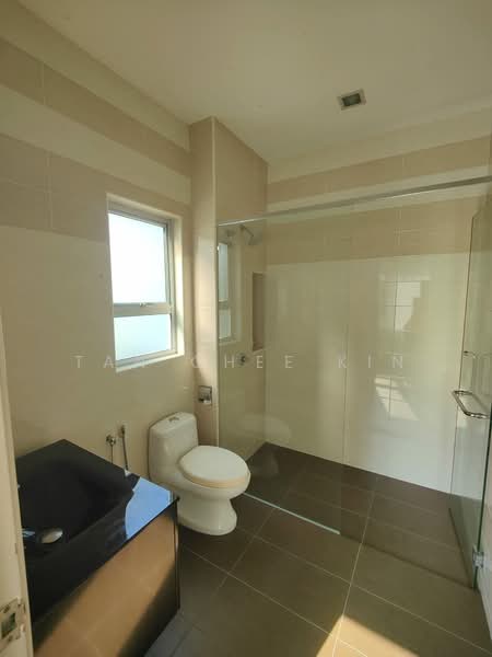 Rumah Berkembar untuk Dijual di Bandar Botanic (Klang) - Tan Chee Kin - Bathroom - PropertyGuru.com.my