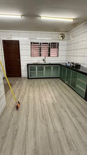 Rumah Teres 1 Tingkat untuk Dijual di Taman Sri Saujana (Kota Tinggi) - Mavis Hew - Kitchen - PropertyGuru.com.my