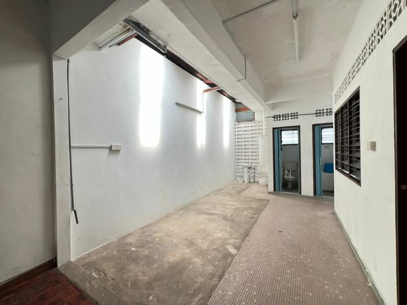 2-storey Terraced House for Sale in Taman Teluk Sisek (Kuantan) - Izzat Azman - Interior - PropertyGuru.com.my