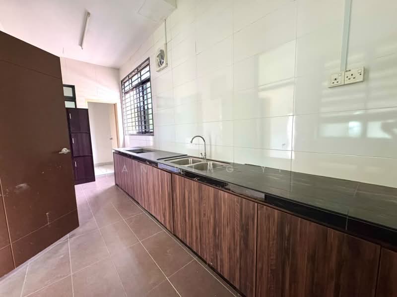 Rumah Teres 2 Tingkat untuk Dijual di Bukit Indah (Iskandar Puteri (Nusajaya)) - Tan Bing Yi - Kitchen - PropertyGuru.com.my