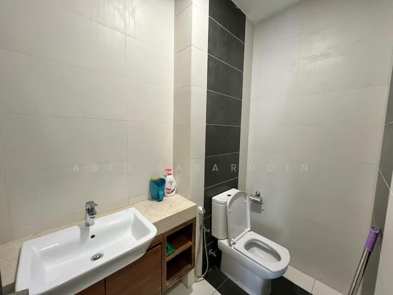 Zero-Lot Bungalow for Sale in Ampang (Kuala Lumpur) - Abid Sabarudin - Bathroom - PropertyGuru.com.my
