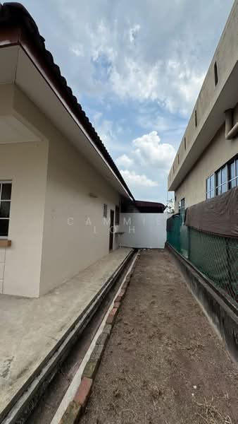 Semi-Detached House for Sale in Seremban 2 (Negeri Sembilan) - Cammie Loh - Exterior - PropertyGuru.com.my