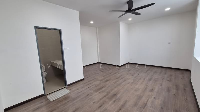 Terraced House for Sale in Samarahan (Sarawak) - Valerie Chai - Bathroom - PropertyGuru.com.my