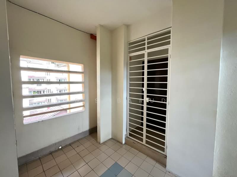 Apartment for Sale at Prima Court - Abid Sabarudin - Corridor - PropertyGuru.com.my