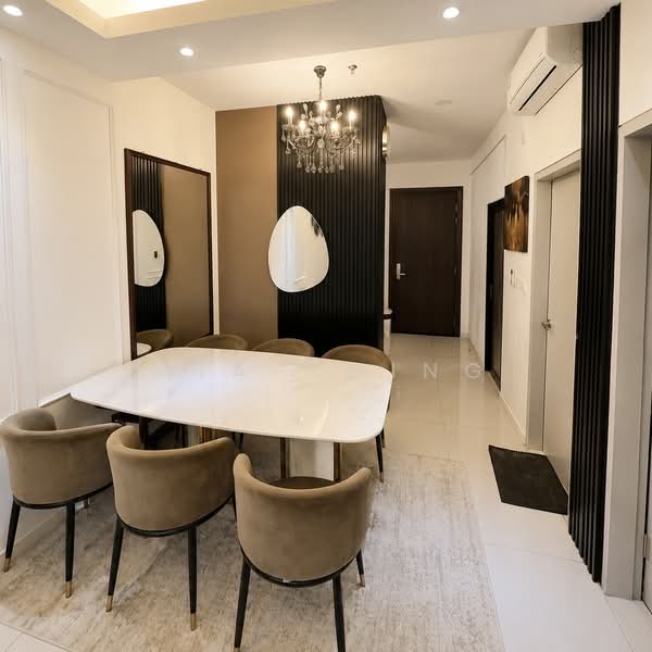 Service Residence for Rent at Residential Suites @ HighPark - Mia Ching - Dining Room - PropertyGuru.com.my