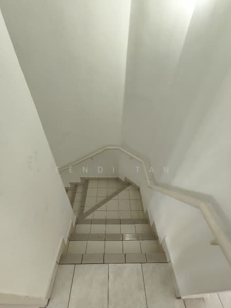 Rumah Teres untuk Disewa di Puchong (Selangor) - Fendi tan - Interior - PropertyGuru.com.my