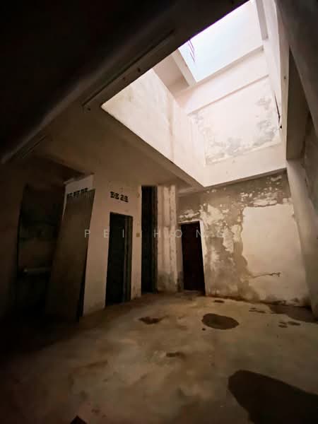 Shop for Sale in George Town (Penang) - Pei Hong - Interior - PropertyGuru.com.my