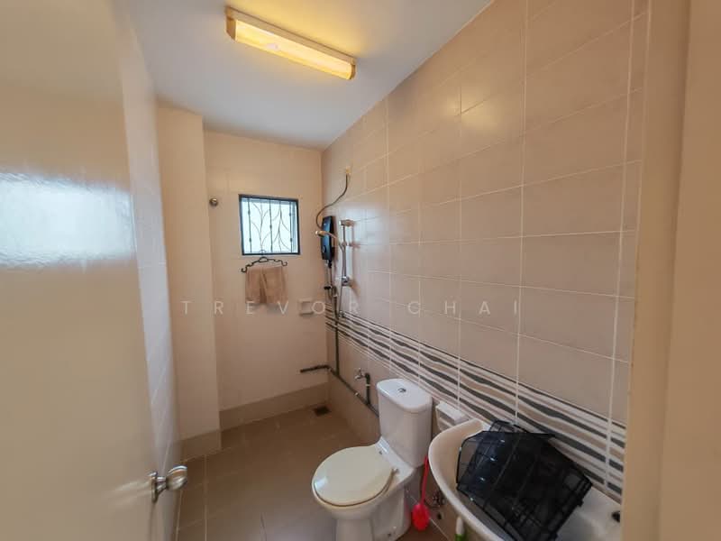 Semi-Detached House for Rent in Taman Mutiara Height (Bentong) - Trevor Chai - Bathroom - PropertyGuru.com.my