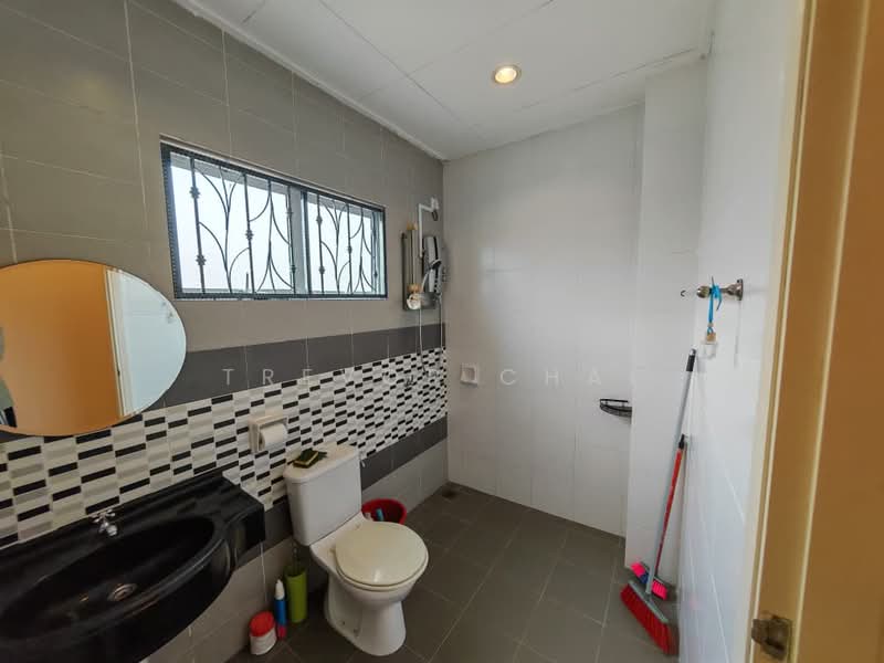 Semi-Detached House for Rent in Taman Mutiara Height (Bentong) - Trevor Chai - Bathroom - PropertyGuru.com.my
