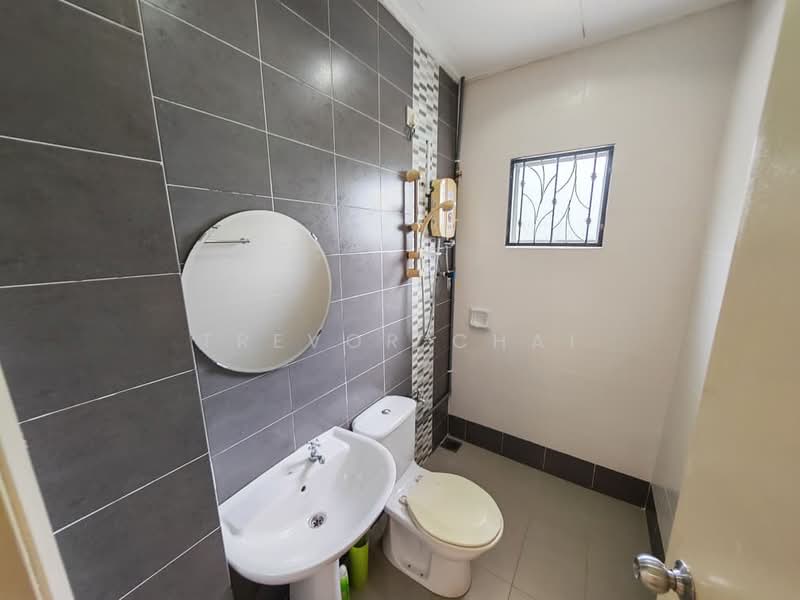 Semi-Detached House for Rent in Taman Mutiara Height (Bentong) - Trevor Chai - Bathroom - PropertyGuru.com.my