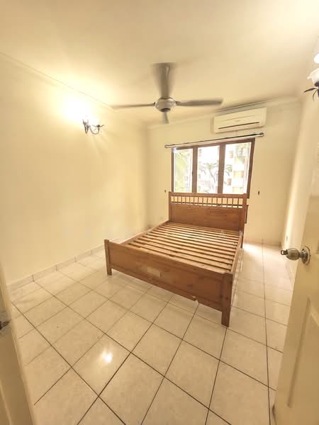 Condominium for Rent at Palm Spring @ Damansara - Candee Tan - Bedroom - PropertyGuru.com.my