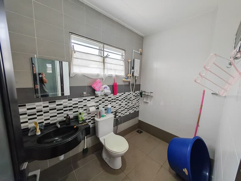 Semi-Detached House for Rent in Taman Mutiara Height (Bentong) - Trevor Chai - Bathroom - PropertyGuru.com.my