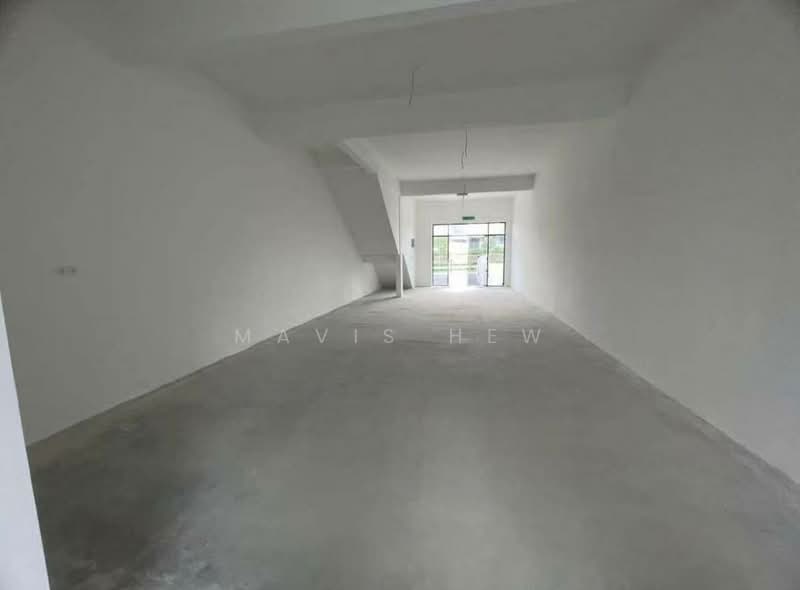 Kedai untuk Disewa di Taman Bukit Kaze (Ulu Tiram) - Mavis Hew - Entrance - PropertyGuru.com.my