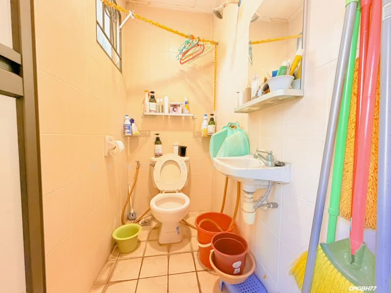 2-storey Terraced House for Sale in Bandar Botanic (Klang) - Sinclair Tan - Bathroom - PropertyGuru.com.my
