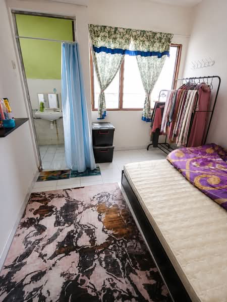2-storey Terraced House for Sale in Usj 1 (Subang Jaya) - Amy Oktavia - Bedroom - PropertyGuru.com.my