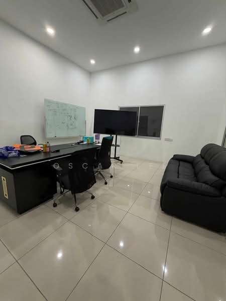 Kilang untuk Disewa di Seksyen 51 (Petaling Jaya) - Oscar Lee - Study - PropertyGuru.com.my