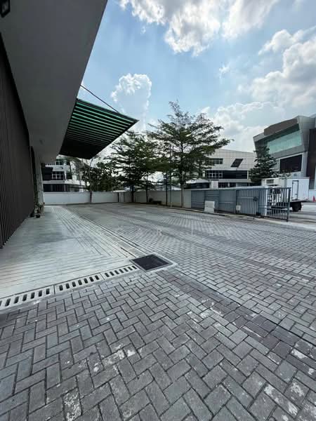 Kilang untuk Disewa di Seksyen 51 (Petaling Jaya) - Oscar Lee - Exterior - PropertyGuru.com.my