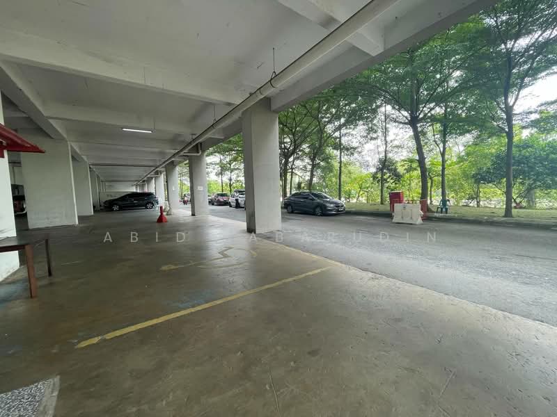 Servis Apartment untuk Dijual di Amara - Abid Sabarudin - Car Park - PropertyGuru.com.my