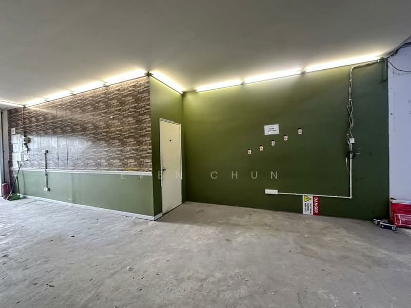 Shop for Rent in Taman Bayu Puteri (Johor Bahru) - Even Chun - PropertyGuru.com.my